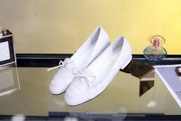 CHANEL Shallow mouth flat shoes Women--015